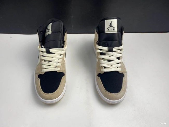 Bmlin -800 Air Mid 'Barely Orange' BQ6472 1 Jordan 0815